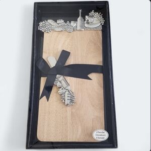Wooden Cheese Board and Spreader | Charcuterie Board